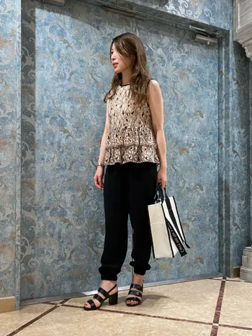 GRACE CONTINENTAL The Banquet 泉　智子 コーディネート画像