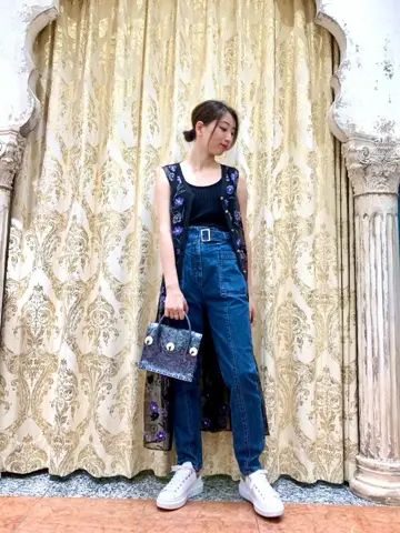 GRACE CONTINENTAL The Banquet eri コーディネート画像