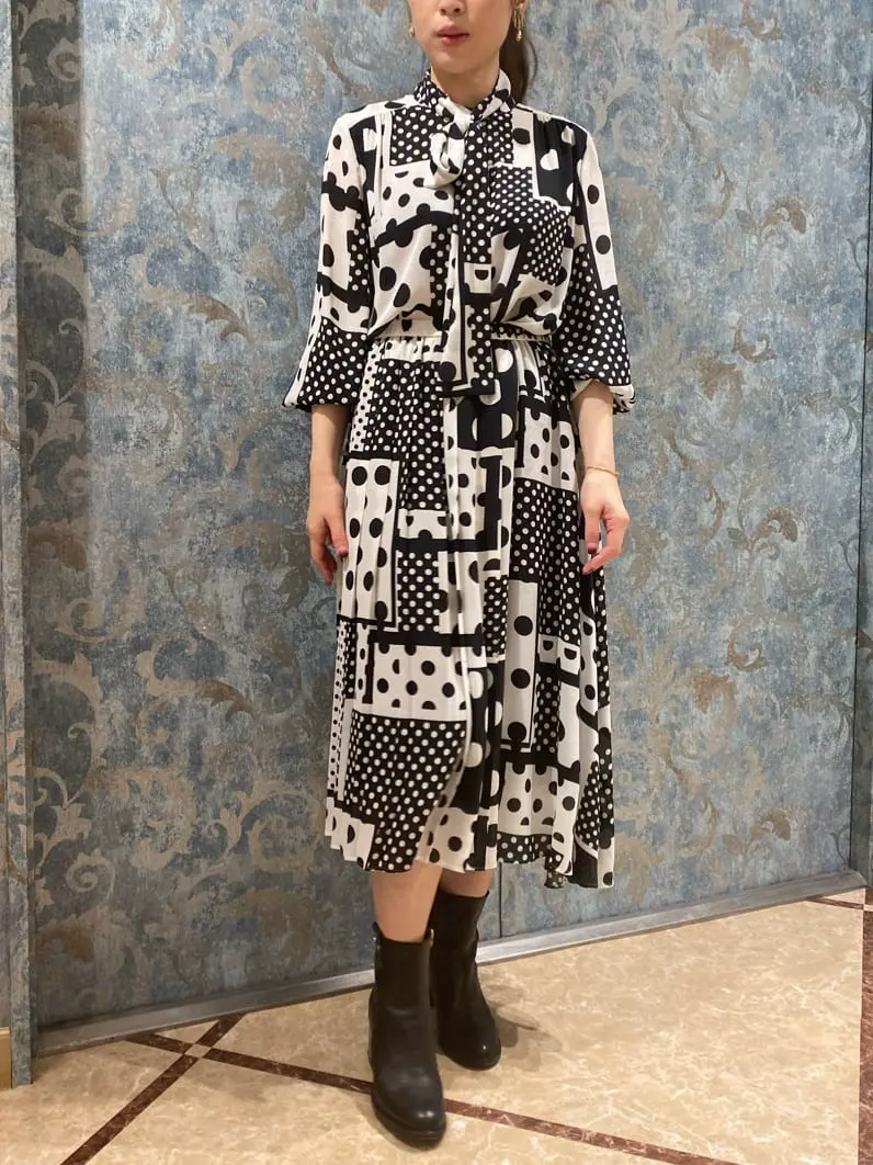 GRACE CONTINENTAL The Banquet 泉　智子 コーディネート画像