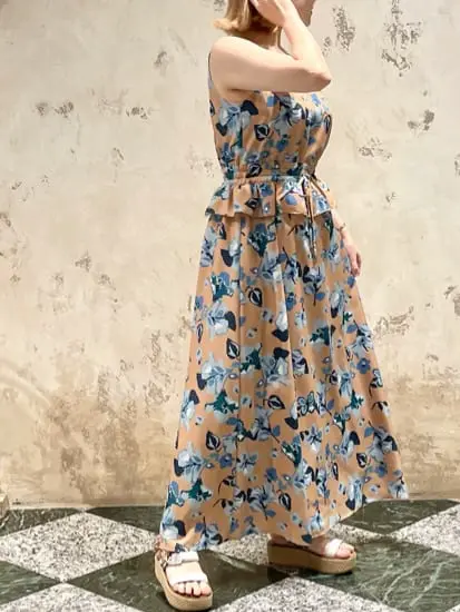 GRACE CONTINENTAL The Banquet SAYUMI Nagashima コーディネート画像