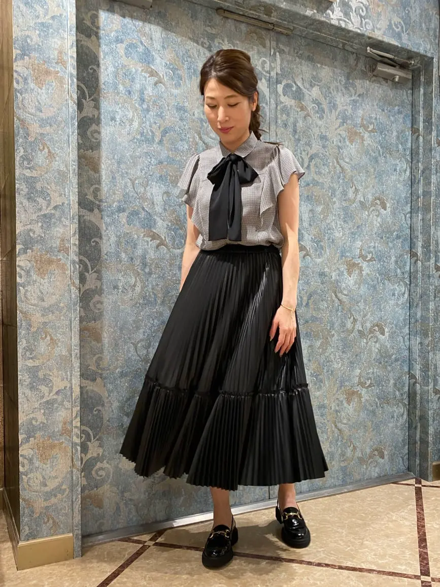 GRACE CONTINENTAL The Banquet 泉　智子 コーディネート画像