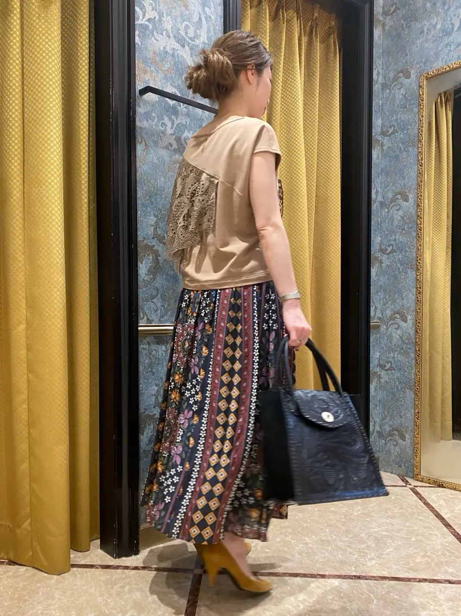 GRACE CONTINENTAL The Banquet 泉　智子 コーディネート画像