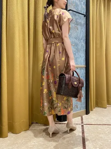 GRACE CONTINENTAL The Banquet Aya. コーディネート画像