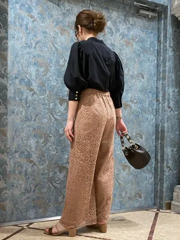 GRACE CONTINENTAL The Banquet 泉　智子 コーディネート画像