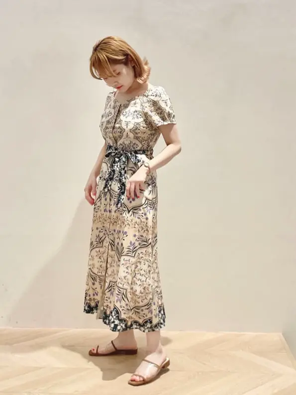 GRACE CONTINENTAL The Banquet SAYUMI Nagashima コーディネート画像