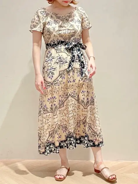 GRACE CONTINENTAL The Banquet SAYUMI Nagashima コーディネート画像