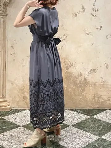 GRACE CONTINENTAL The Banquet SAYUMI Nagashima コーディネート画像