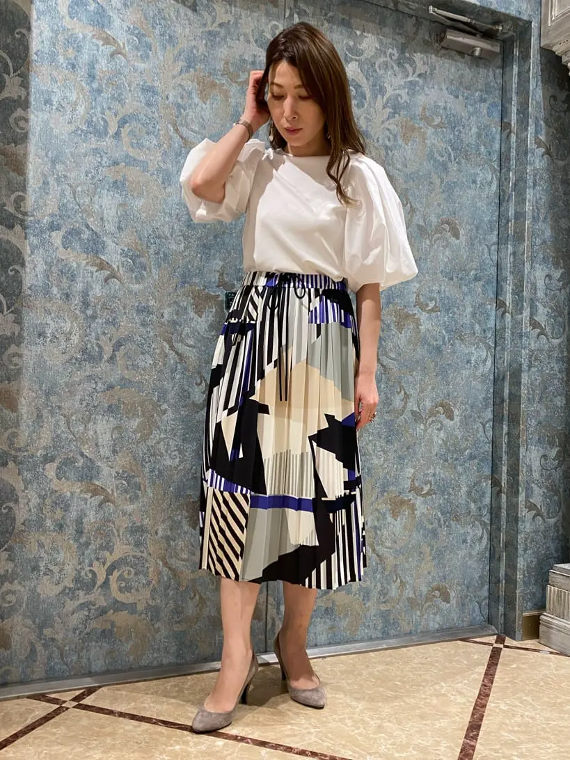 GRACE CONTINENTAL The Banquet 泉　智子 コーディネート画像