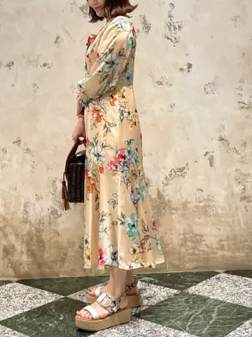 GRACE CONTINENTAL The Banquet SAYUMI Nagashima コーディネート画像