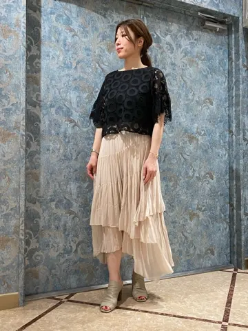 GRACE CONTINENTAL The Banquet 泉　智子 コーディネート画像