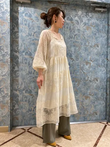 GRACE CONTINENTAL The Banquet 泉　智子 コーディネート画像