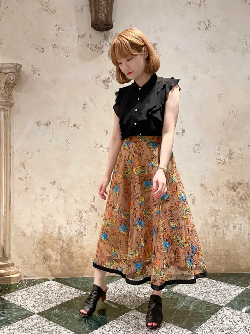 GRACE CONTINENTAL The Banquet SAYUMI Nagashima コーディネート画像