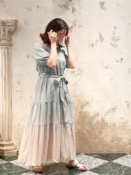 GRACE CONTINENTAL The Banquet SAYUMI Nagashima コーディネート画像