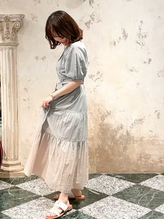 GRACE CONTINENTAL The Banquet SAYUMI Nagashima コーディネート画像