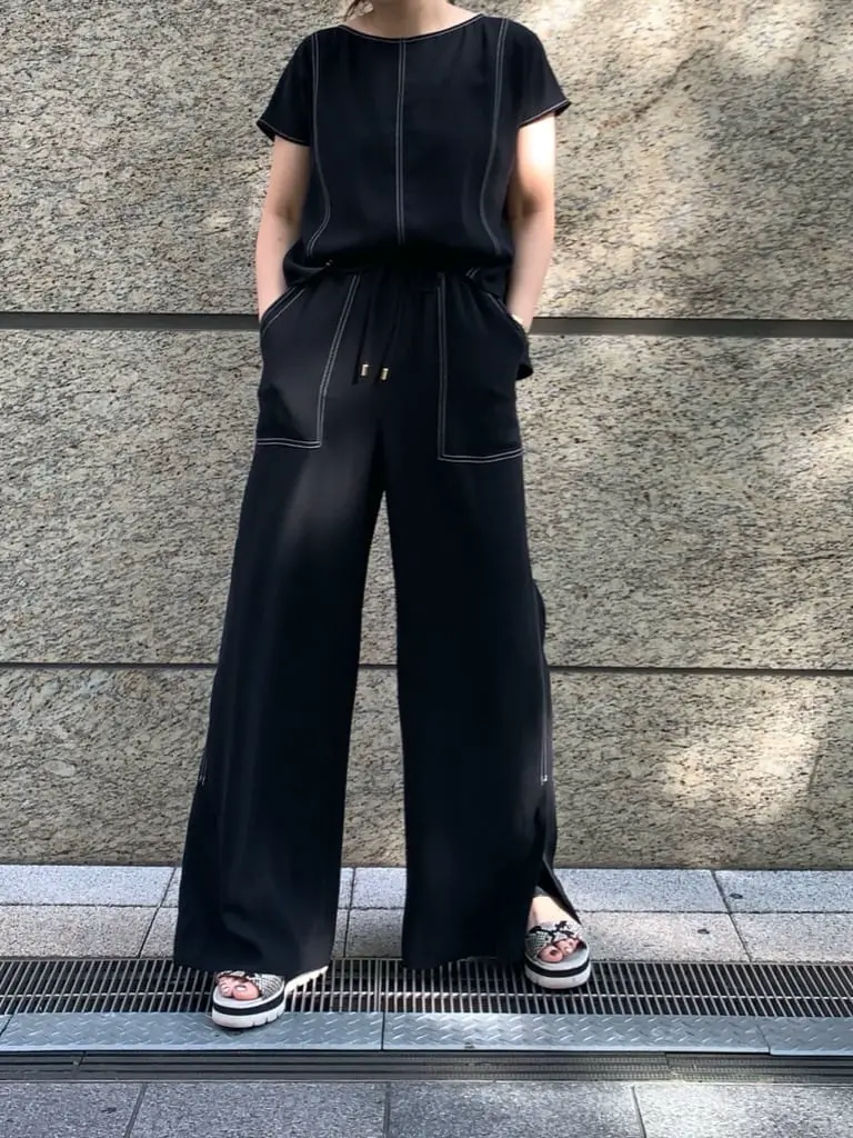 GRACE CONTINENTAL The Banquet 日笠　雅 コーディネート画像