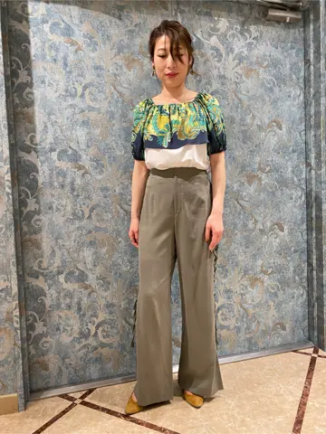 GRACE CONTINENTAL The Banquet 泉　智子 コーディネート画像