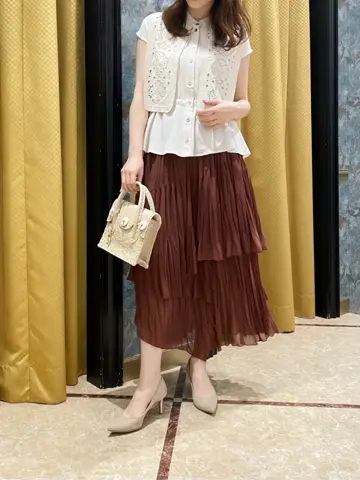 GRACE CONTINENTAL The Banquet Aya. コーディネート画像