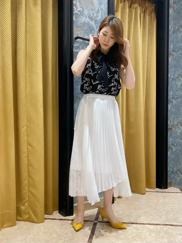 GRACE CONTINENTAL The Banquet Aya. コーディネート画像