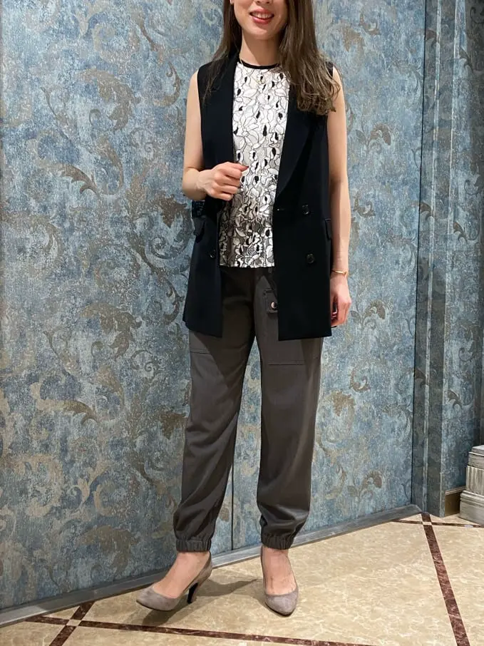 GRACE CONTINENTAL The Banquet 泉　智子 コーディネート画像