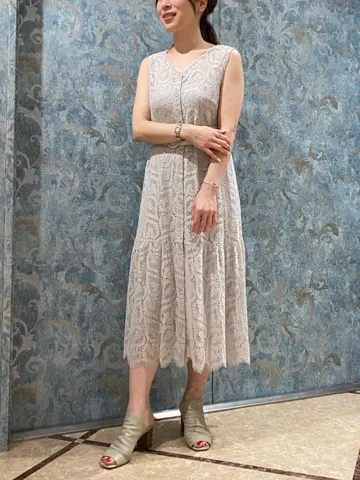 GRACE CONTINENTAL The Banquet 泉　智子 コーディネート画像