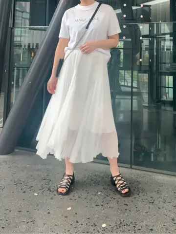 GRACE CONTINENTAL The Banquet 日笠　雅 コーディネート画像