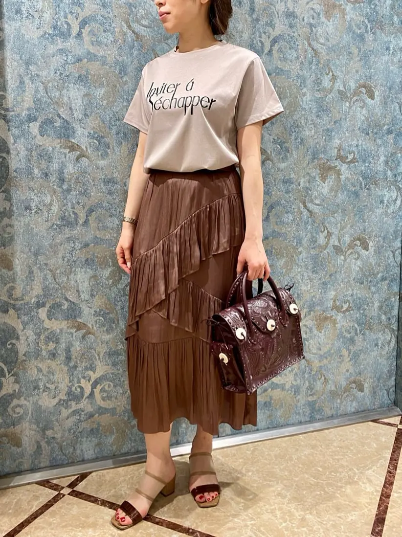 GRACE CONTINENTAL The Banquet 泉　智子 コーディネート画像