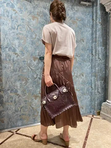 GRACE CONTINENTAL The Banquet 泉　智子 コーディネート画像