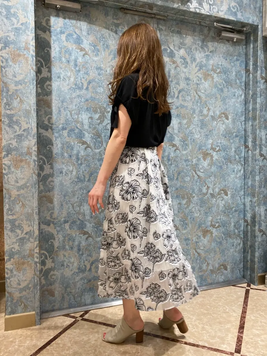 GRACE CONTINENTAL The Banquet 泉　智子 コーディネート画像