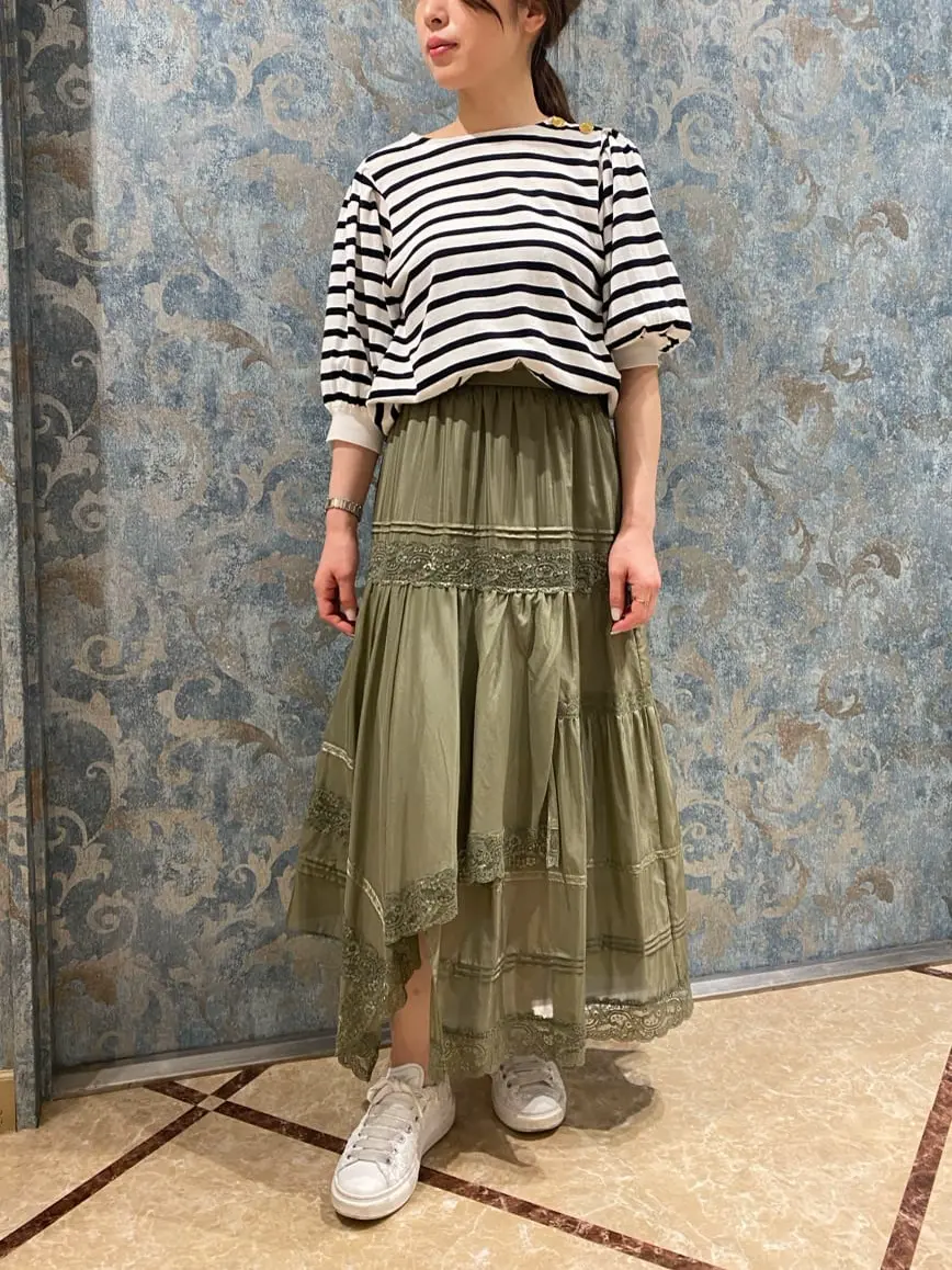 GRACE CONTINENTAL The Banquet 泉　智子 コーディネート画像