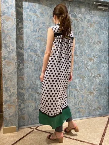 GRACE CONTINENTAL The Banquet 泉　智子 コーディネート画像