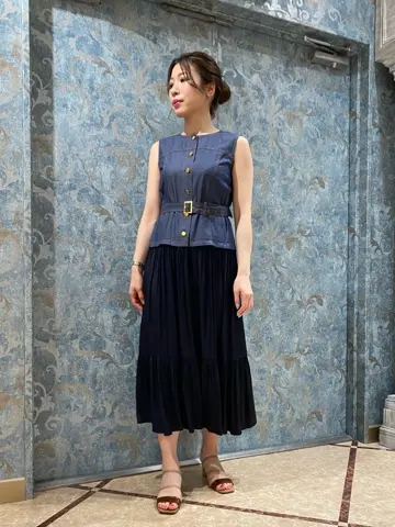 GRACE CONTINENTAL The Banquet 泉　智子 コーディネート画像