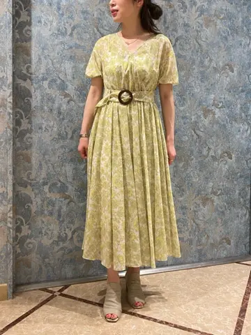 GRACE CONTINENTAL The Banquet 泉　智子 コーディネート画像