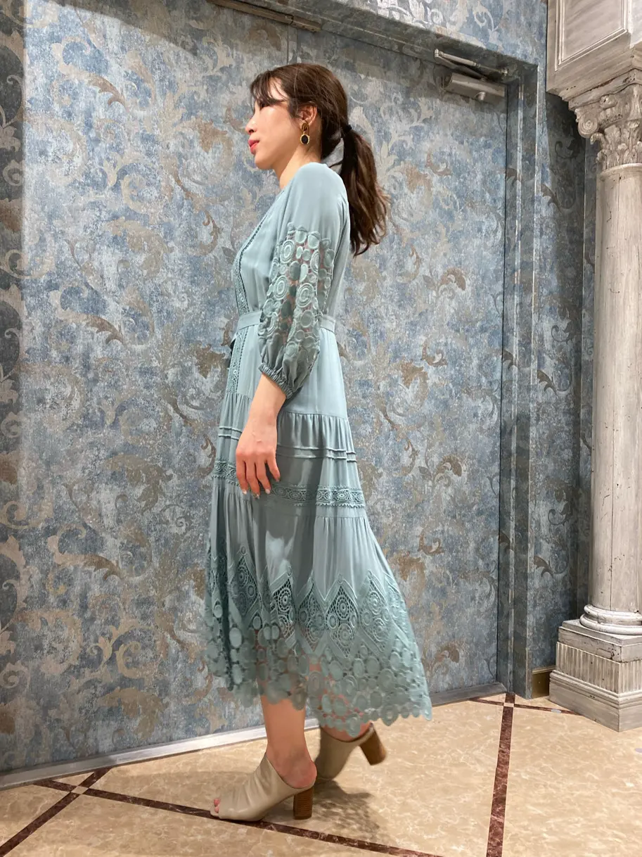 GRACE CONTINENTAL The Banquet 泉　智子 コーディネート画像