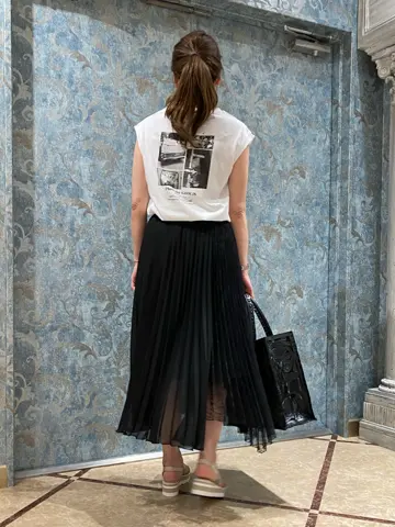 GRACE CONTINENTAL The Banquet 泉　智子 コーディネート画像