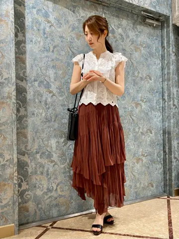 GRACE CONTINENTAL The Banquet Aya. コーディネート画像