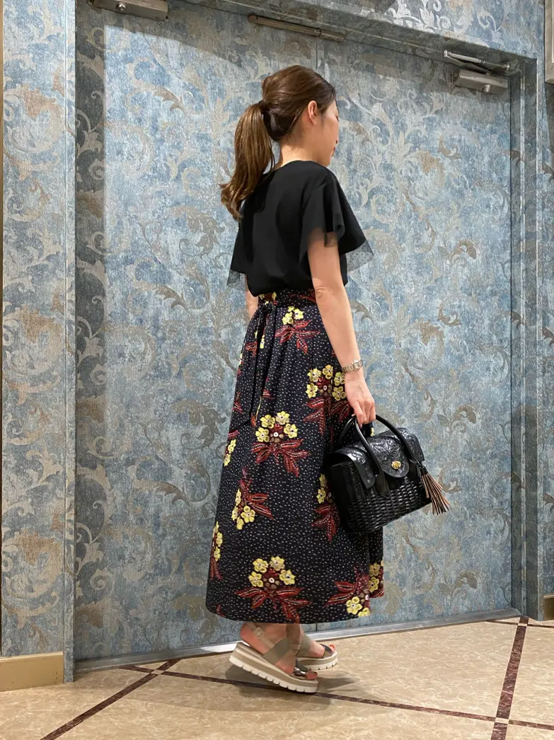 GRACE CONTINENTAL The Banquet 泉　智子 コーディネート画像