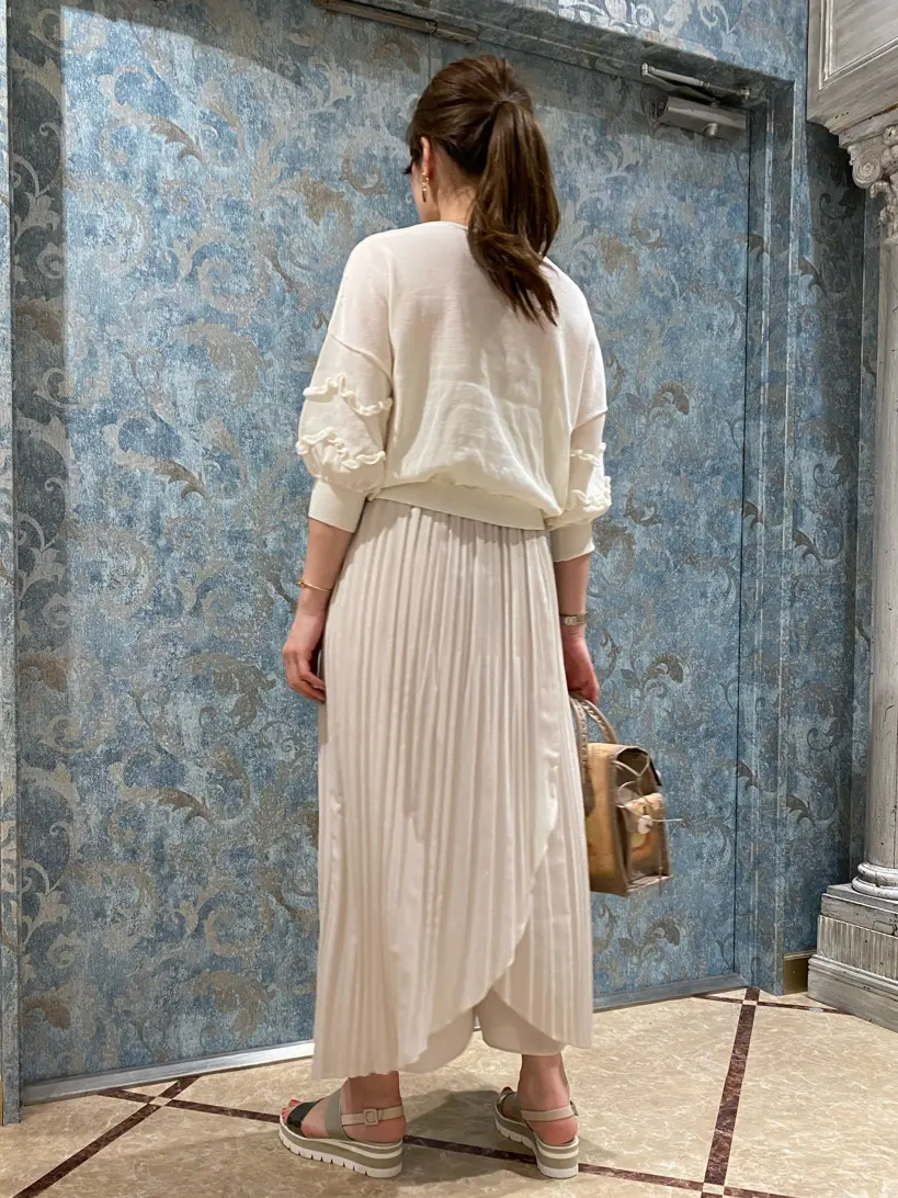 GRACE CONTINENTAL The Banquet 泉　智子 コーディネート画像