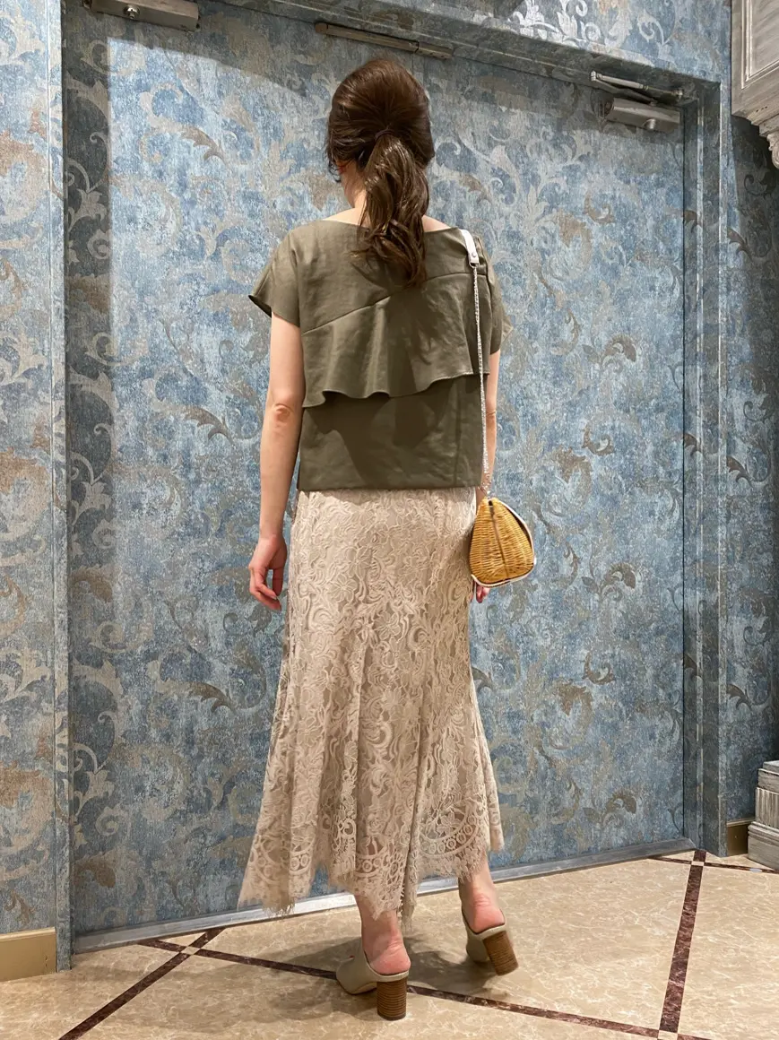 GRACE CONTINENTAL The Banquet 泉　智子 コーディネート画像