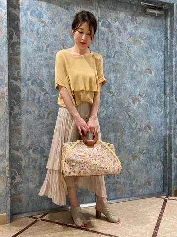 GRACE CONTINENTAL The Banquet 泉　智子 コーディネート画像