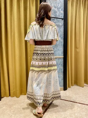 GRACE CONTINENTAL The Banquet Aya. コーディネート画像