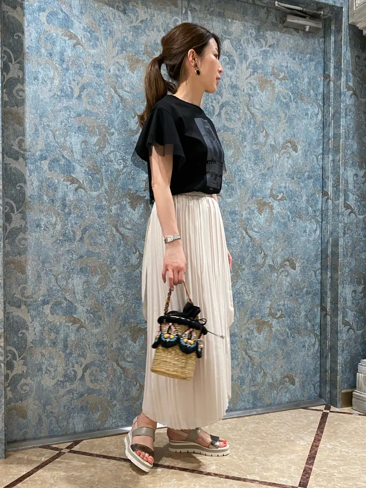 GRACE CONTINENTAL The Banquet 泉　智子 コーディネート画像