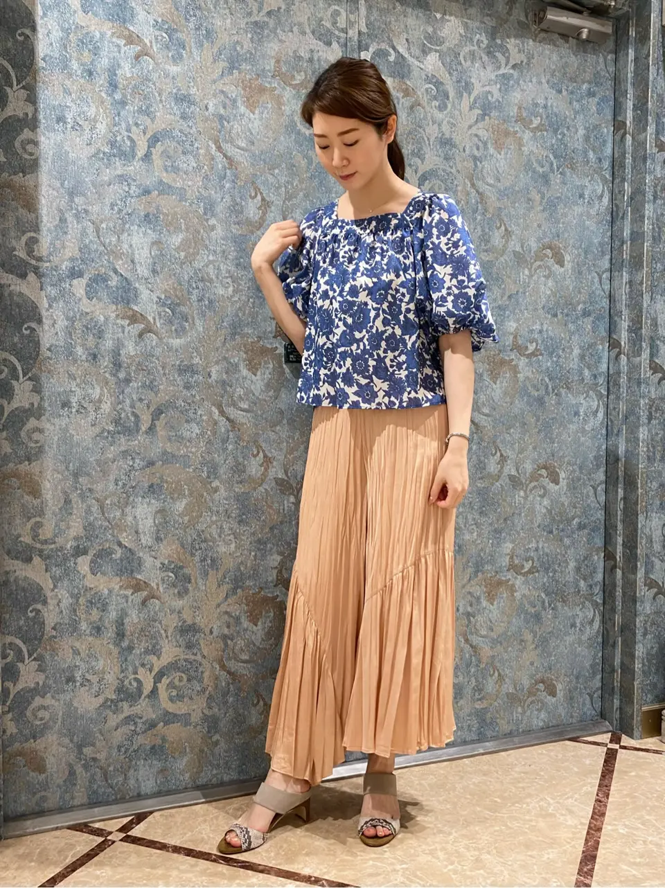 GRACE CONTINENTAL The Banquet Aya. コーディネート画像