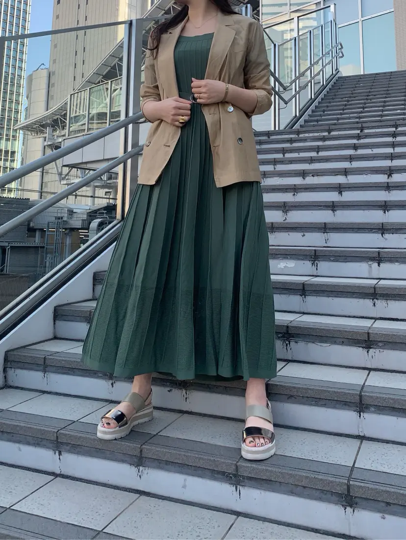 GRACE CONTINENTAL The Banquet 日笠　雅 コーディネート画像