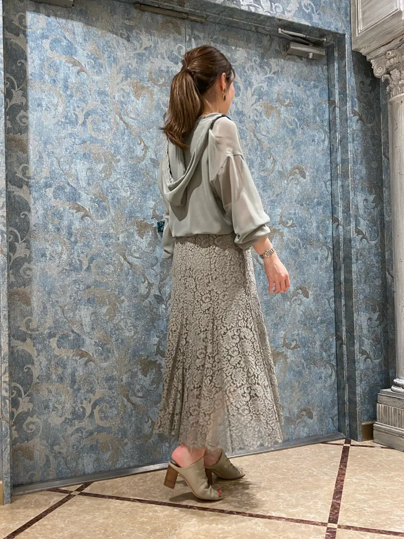 GRACE CONTINENTAL The Banquet 泉　智子 コーディネート画像