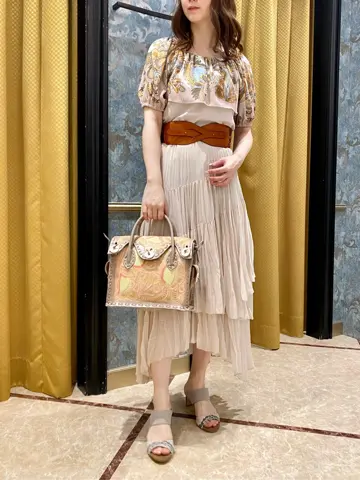 GRACE CONTINENTAL The Banquet Aya. コーディネート画像