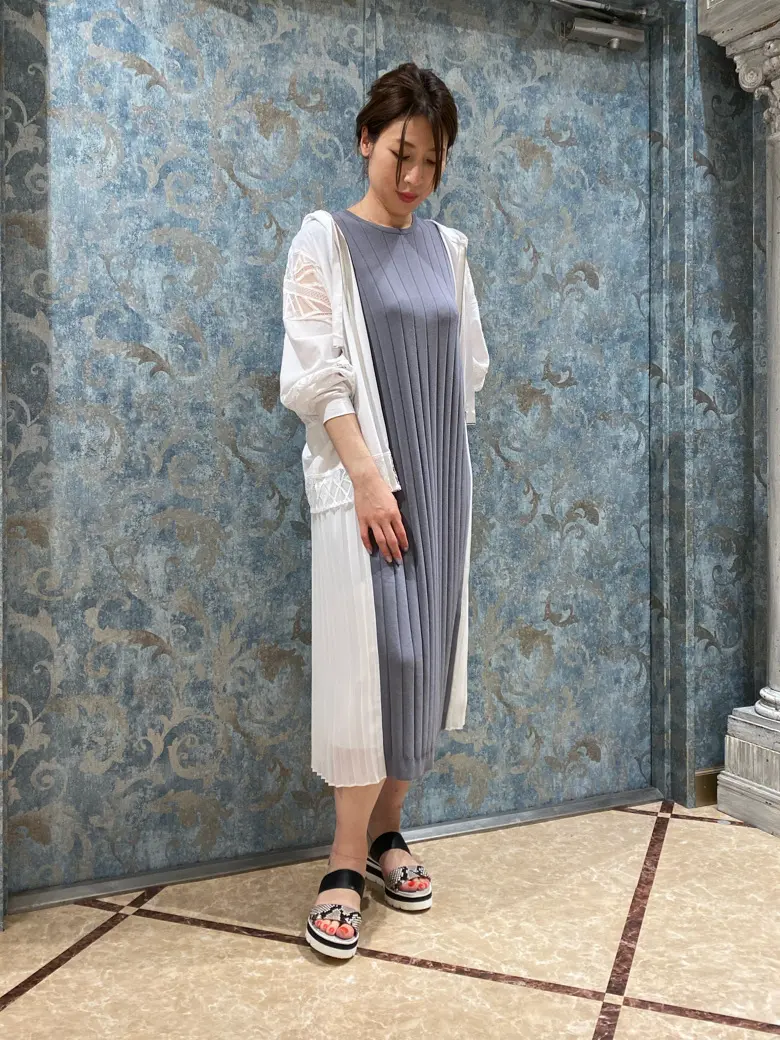 GRACE CONTINENTAL The Banquet 泉　智子 コーディネート画像