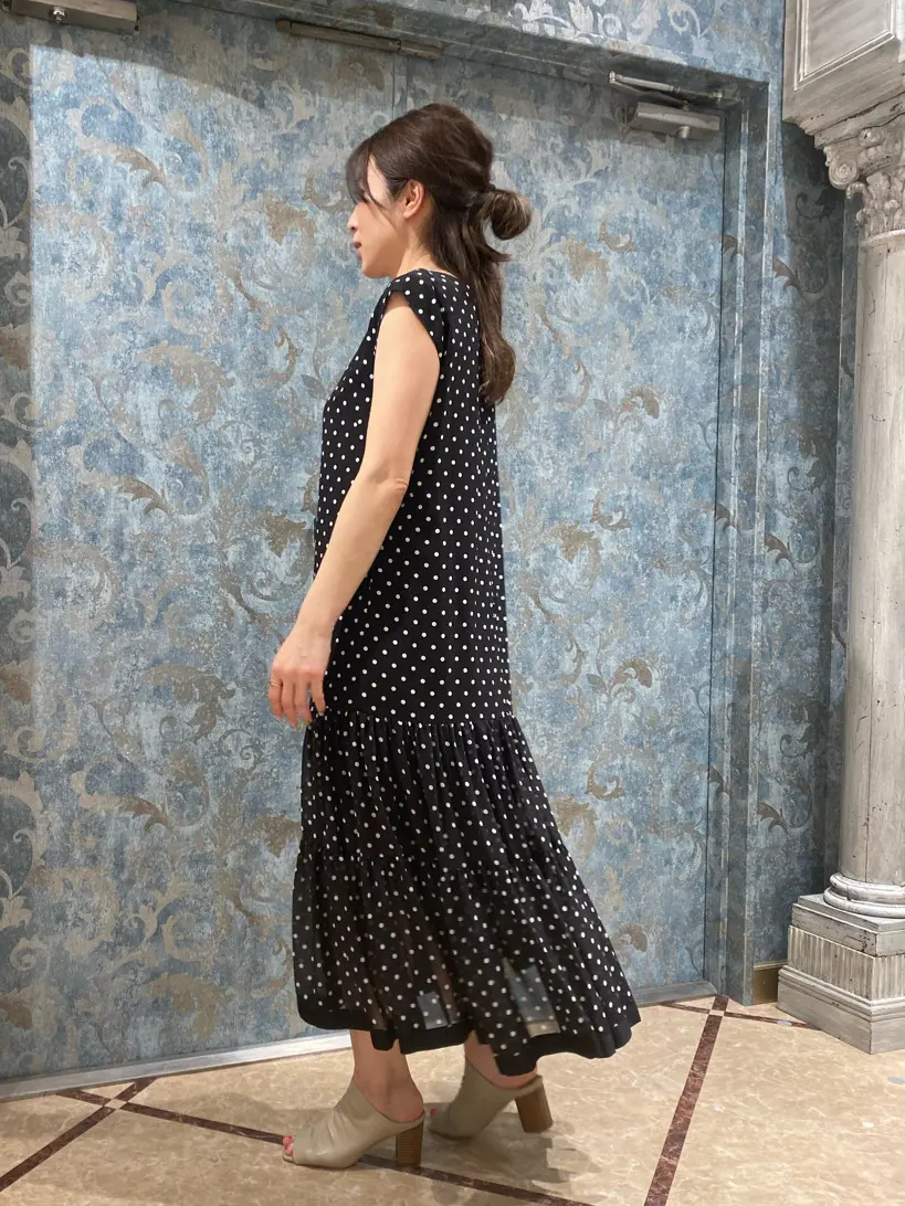 GRACE CONTINENTAL The Banquet 泉　智子 コーディネート画像