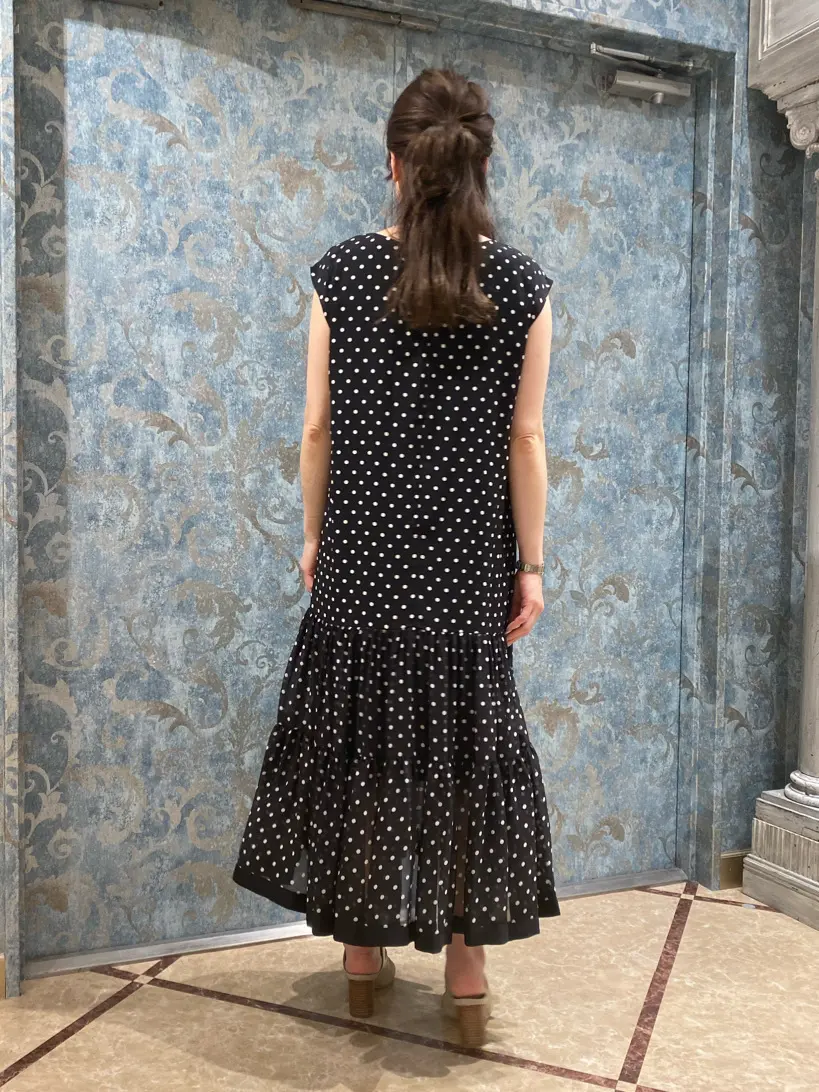 GRACE CONTINENTAL The Banquet 泉　智子 コーディネート画像