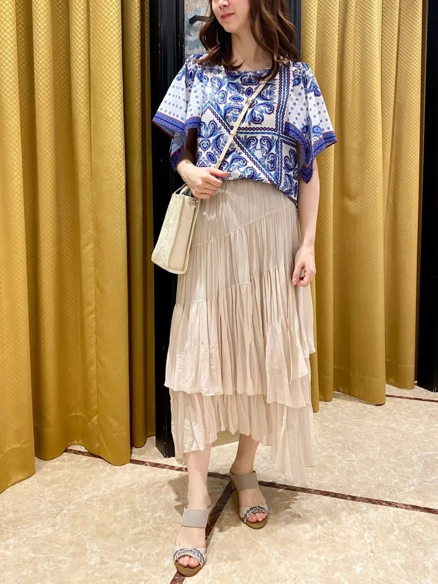 GRACE CONTINENTAL The Banquet Aya. コーディネート画像