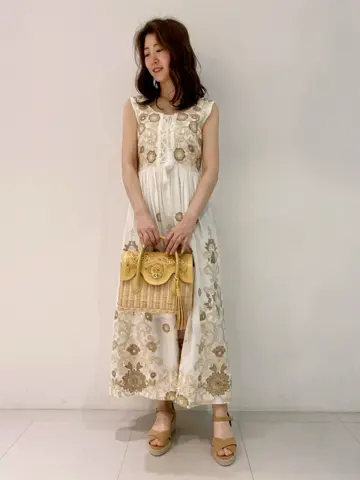 GRACE CONTINENTAL The Banquet Aya. コーディネート画像